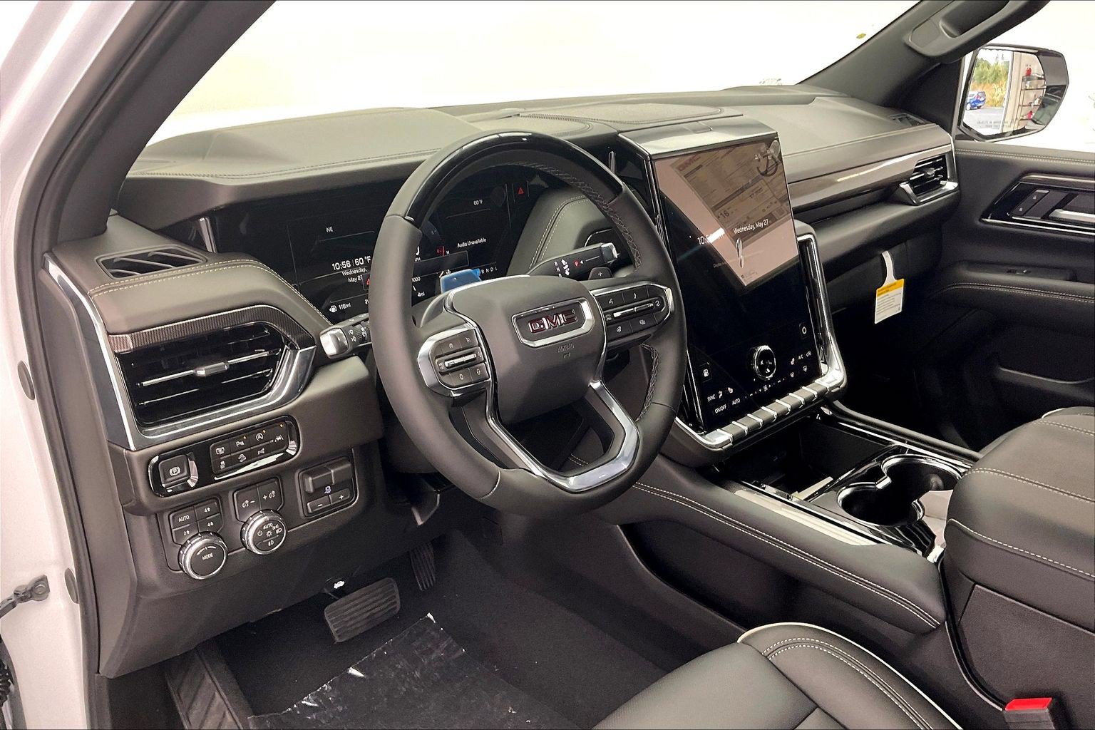 New 2026 GMC Yukon XL Elevation AWD/4WD image 4