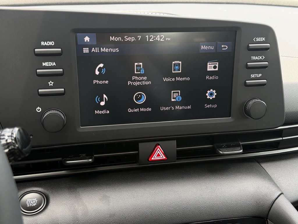 New 2026 Hyundai Elantra SEL Sport FWD image 27