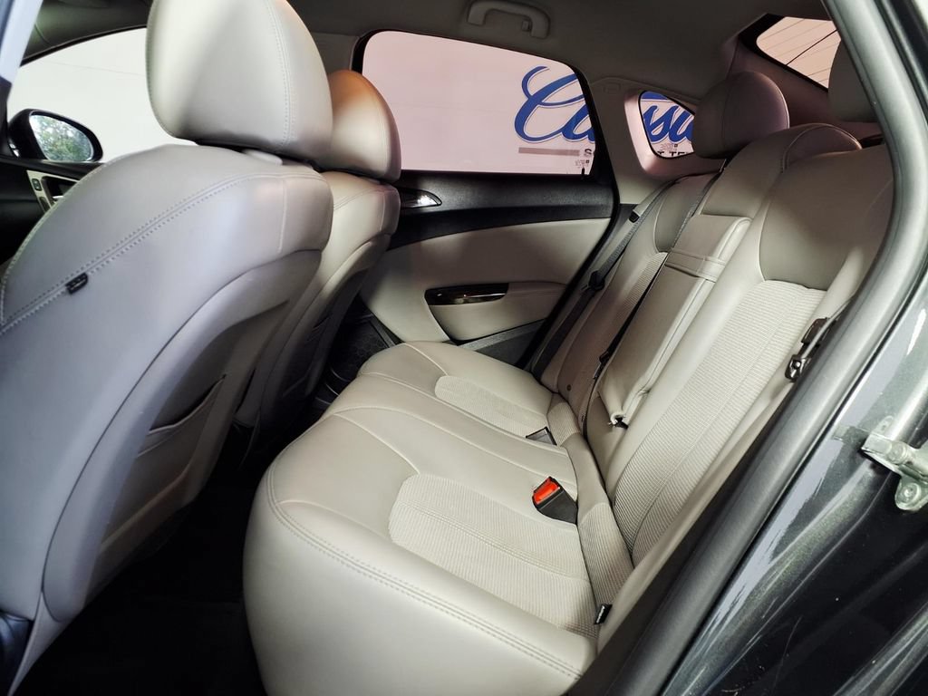 Used 2014 Buick Verano FWD image 10