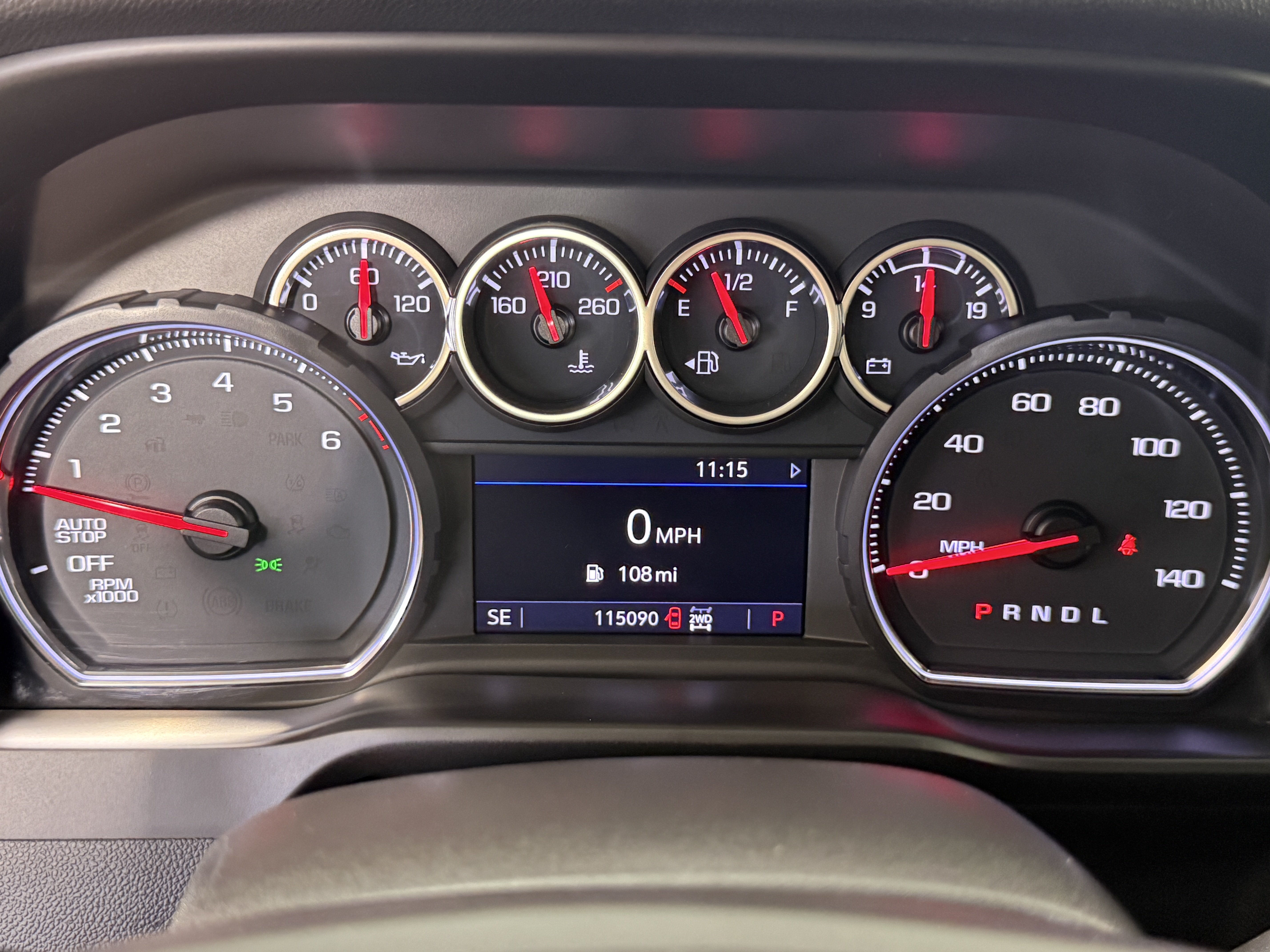 Used 2021 Chevrolet Silverado 1500 LT w/ Z71 Off-Road Package AWD/4WD image 27
