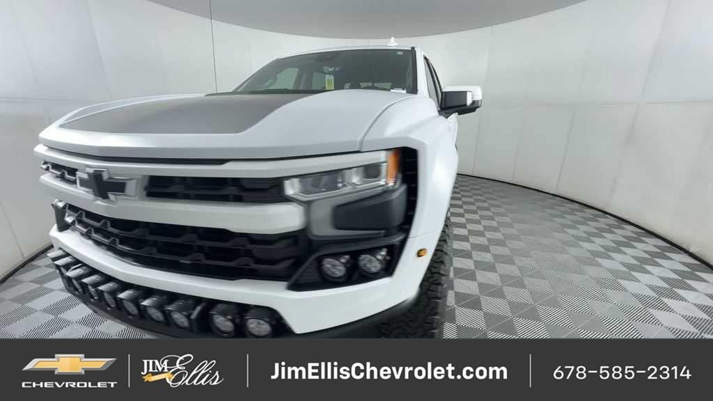 New 2025 Chevrolet Silverado 1500 LTZ AWD/4WD image 7