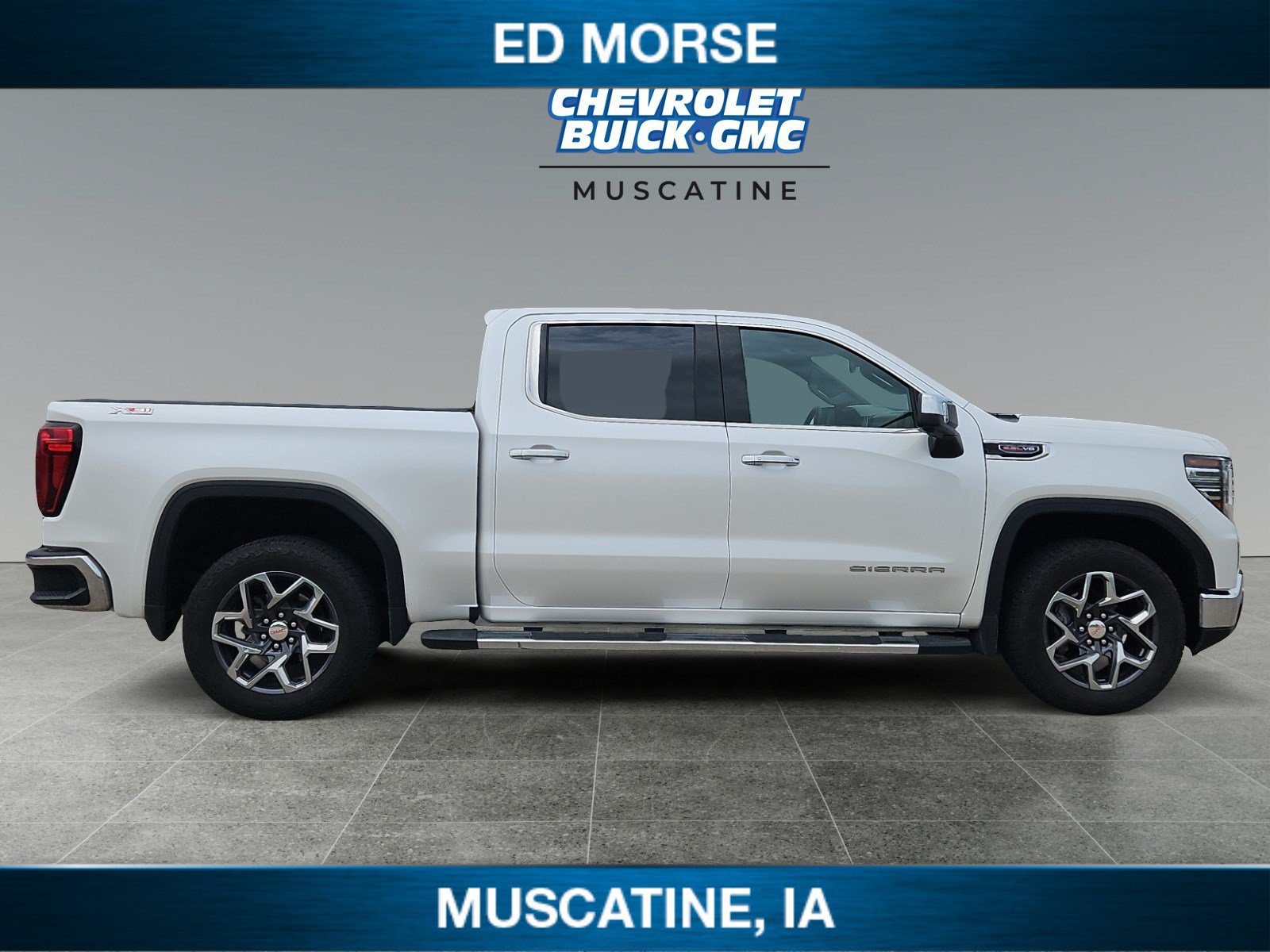 Certified 2024 GMC Sierra 1500 SLT w/ SLT Premium Plus Package AWD/4WD image 6