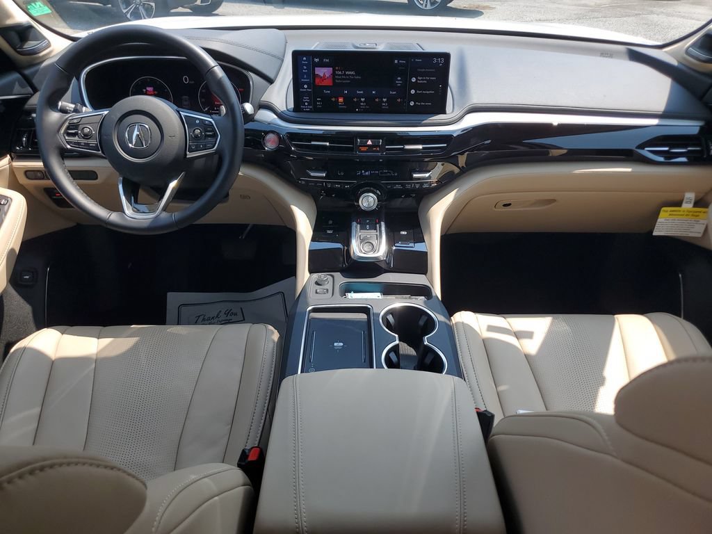 Certified 2026 Acura MDX w/ Technology Package FWD image 17