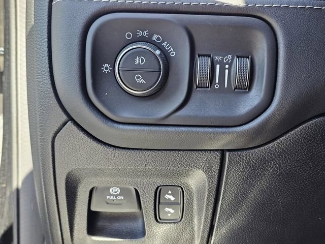 Used 2022 RAM 1500 Limited AWD/4WD image 21