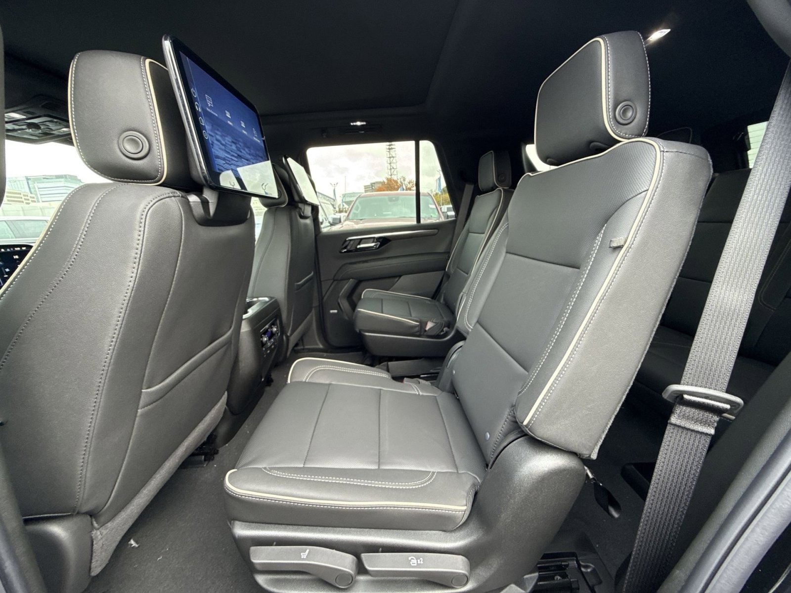 New 2026 Chevrolet Tahoe Premier image 25