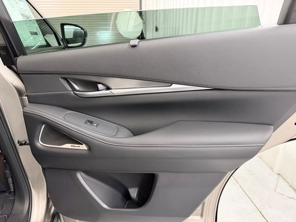 New 2026 INFINITI QX60 Luxe FWD image 40