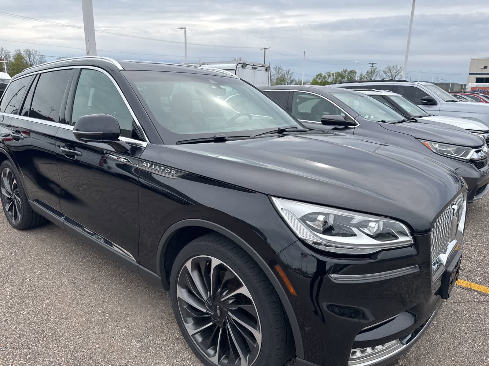 Used 2020 Lincoln Aviator Reserve w/ Equipment Group 202A AWD/4WD image 9