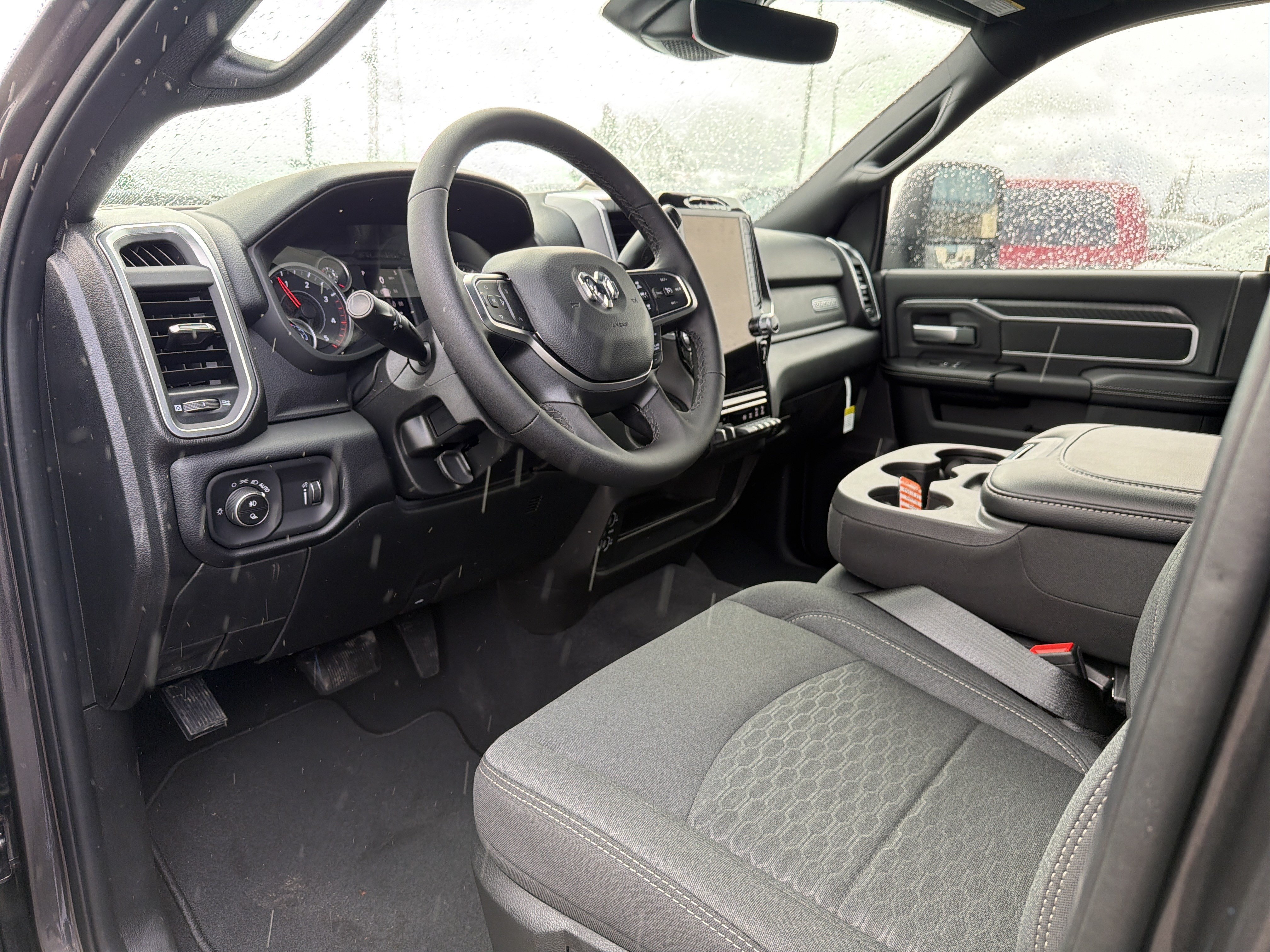 New 2026 RAM 2500 Big Horn AWD/4WD image 9