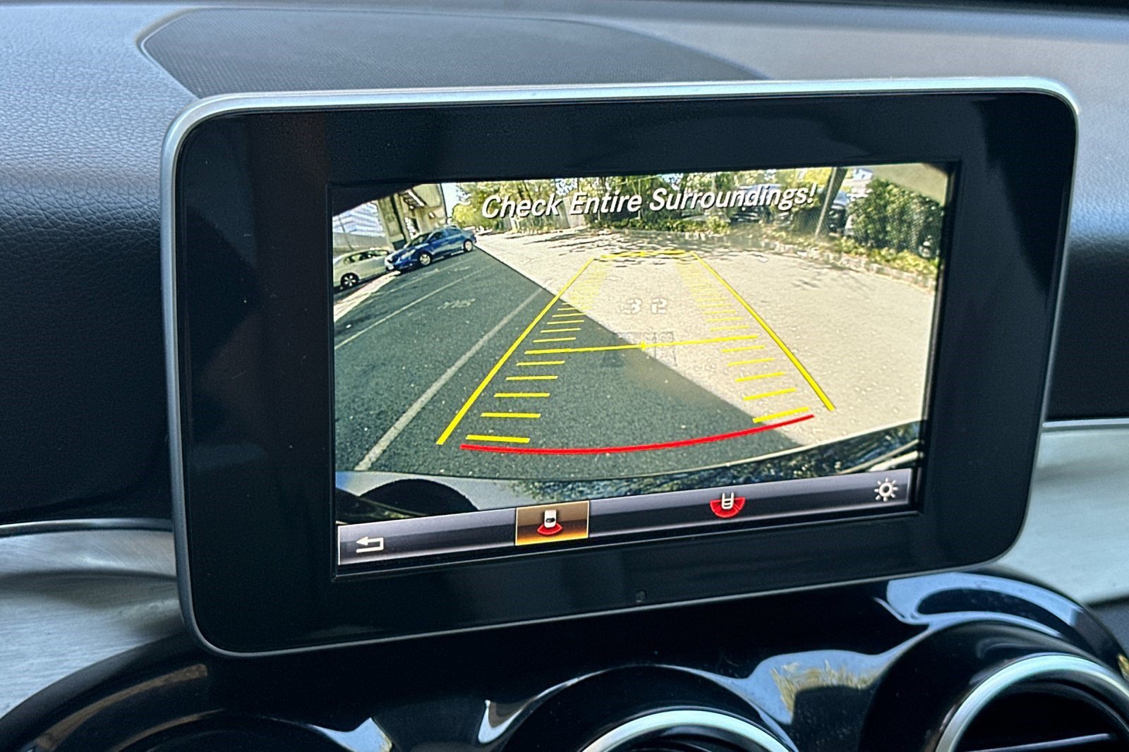 Used 2016 Mercedes-Benz C 300 Sedan image 20