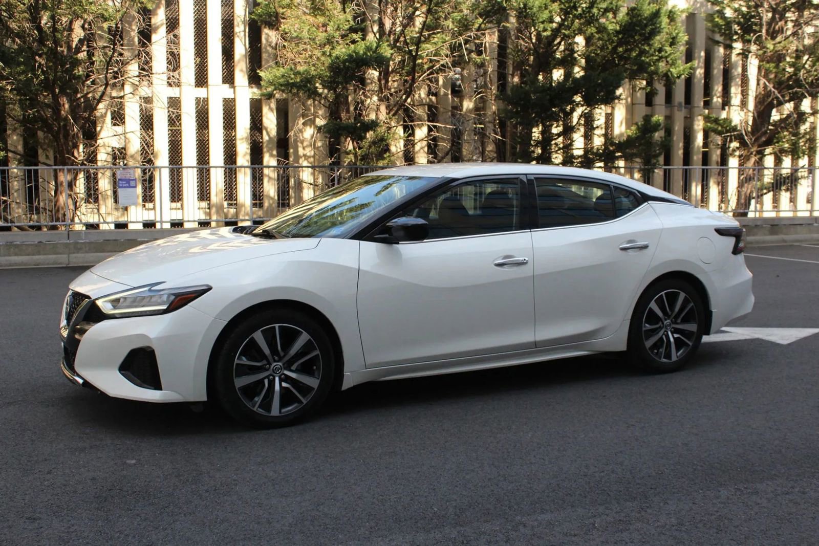 Used 2020 Nissan Maxima 3.5 S w/ Floor Mat Group FWD image 12