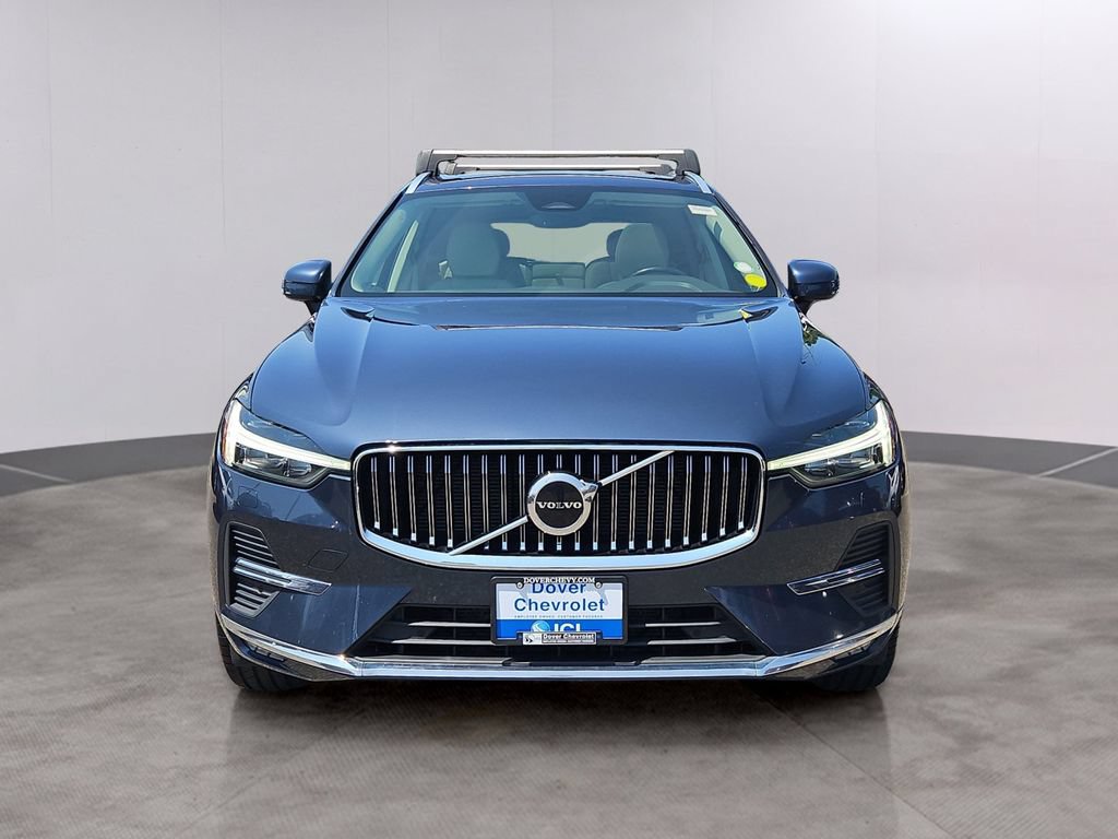 Used 2022 Volvo XC60 B5 Inscription w/ Climate Package AWD/4WD image 2