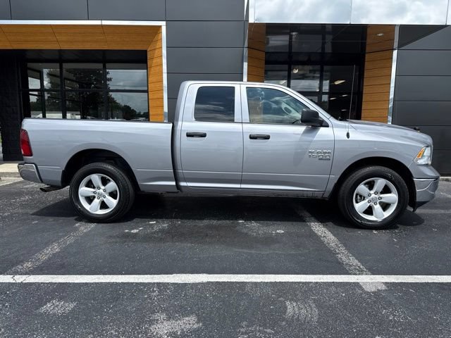 Used 2024 RAM 1500 Classic SLT AWD/4WD image 2