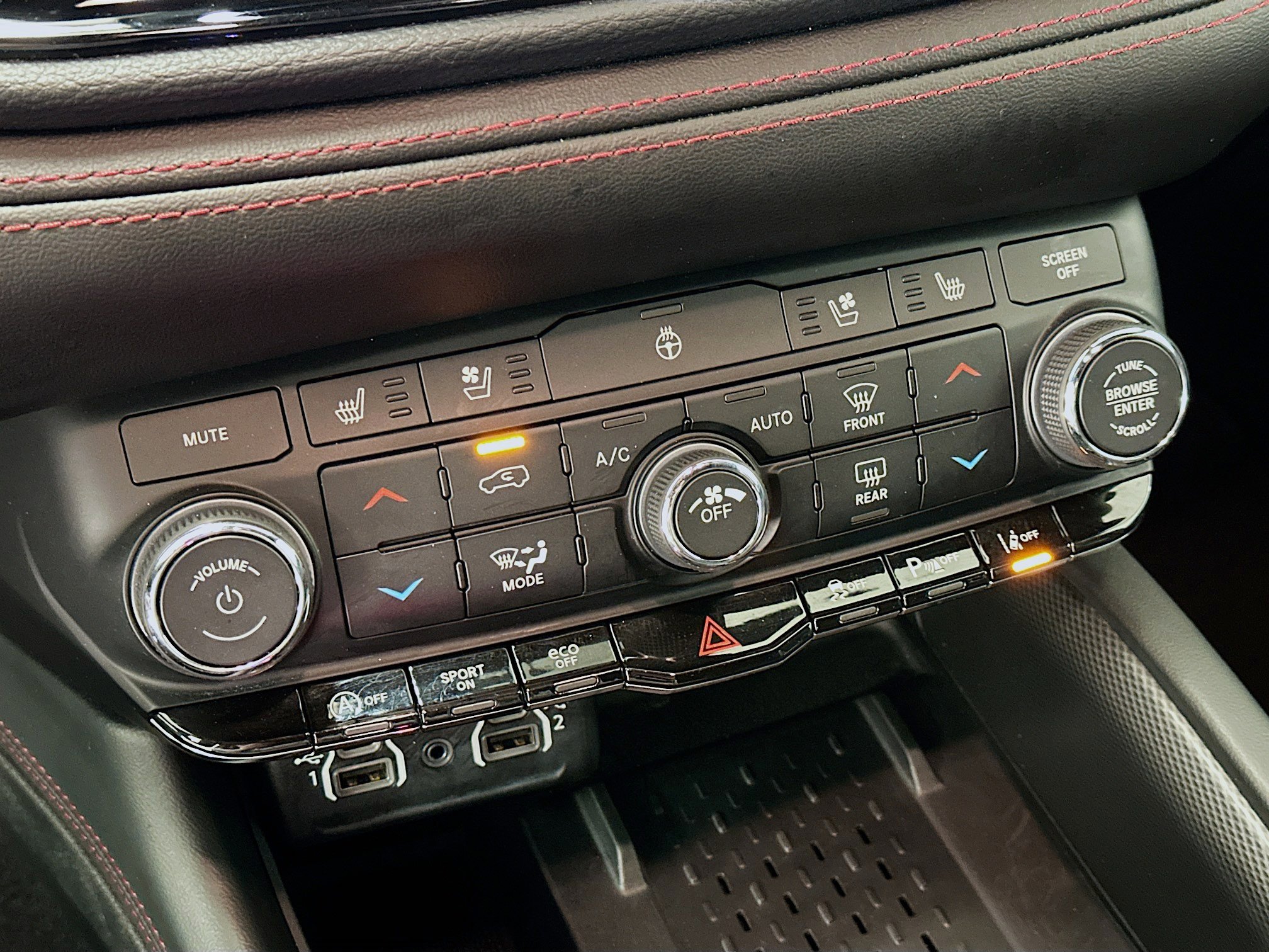 Used 2025 Dodge Durango GT image 24