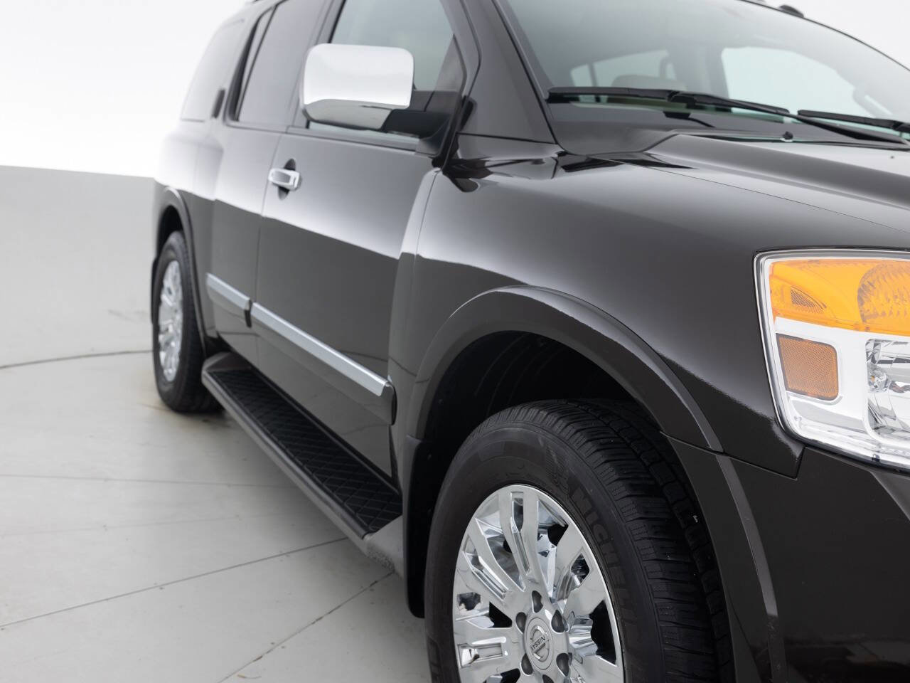 Used 2015 Nissan Armada Platinum image 11