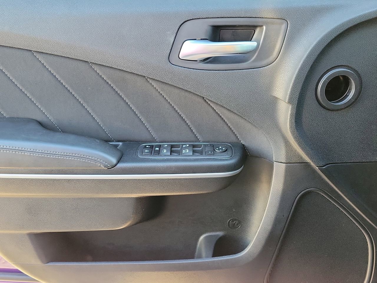 Used 2023 Dodge Charger SXT image 24