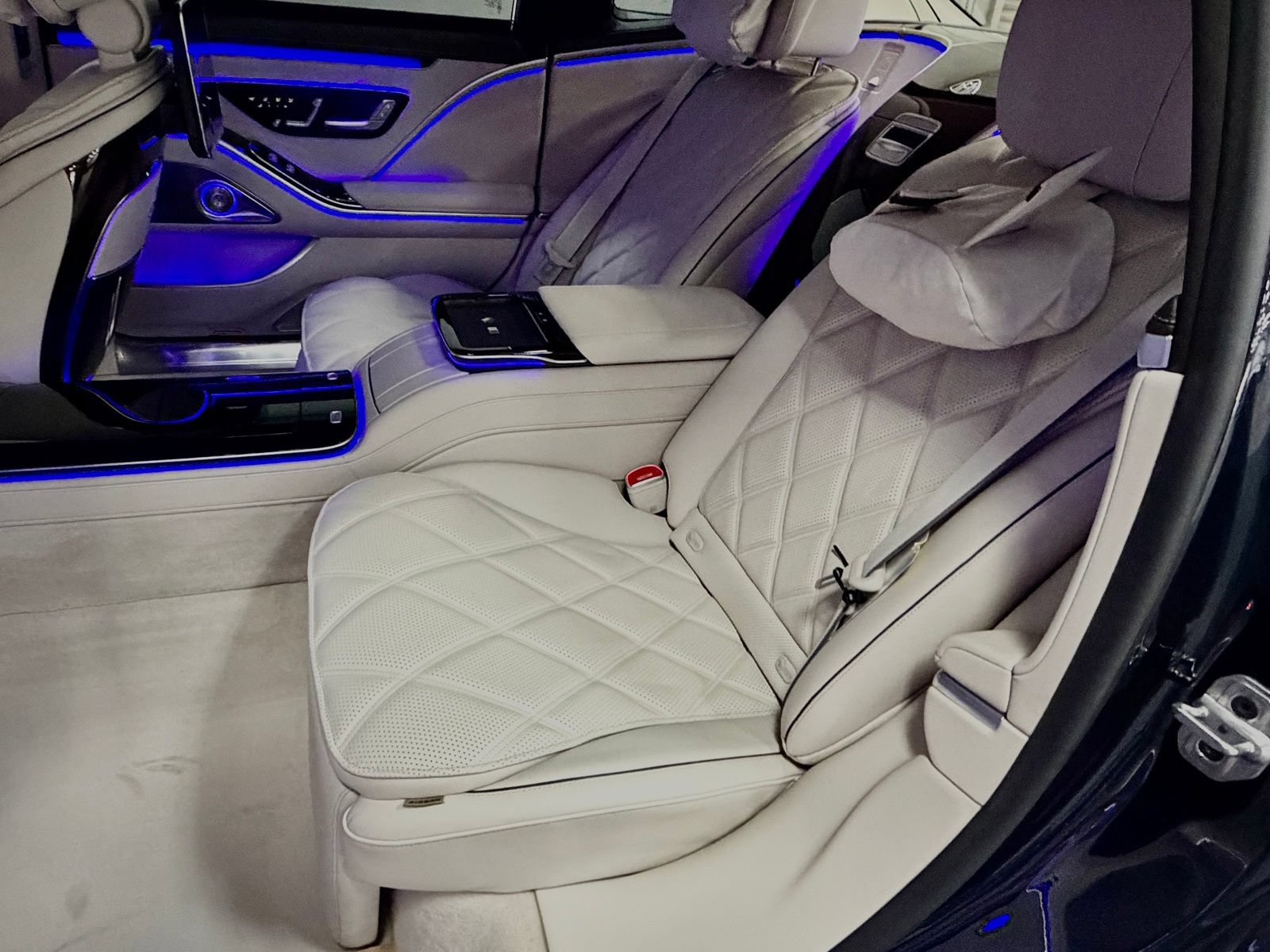 New 2026 Mercedes-Benz Maybach S 580 4MATIC image 31