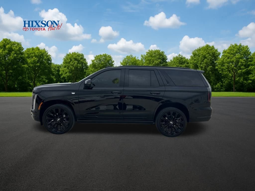 Used 2025 Cadillac Escalade Sport Platinum w/ LPO, ONYX Package image 4