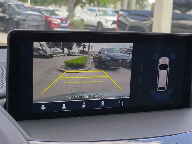Used 2023 Acura RDX w/ Technology Package FWD image 18