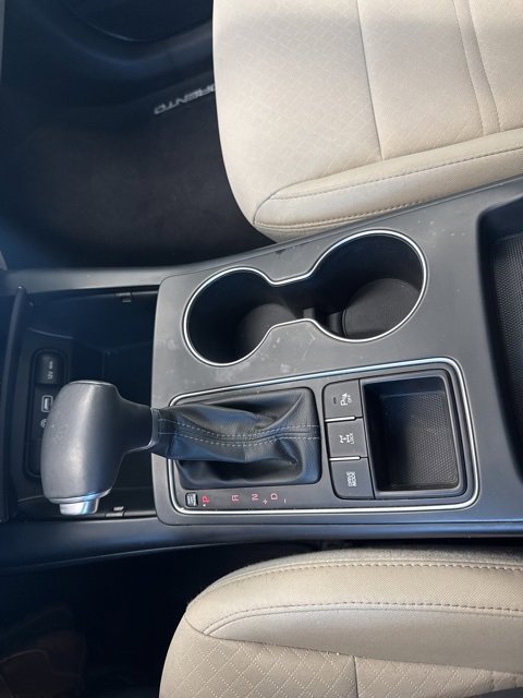 Used 2019 Kia Sorento LX w/ LX Convenience Package image 25