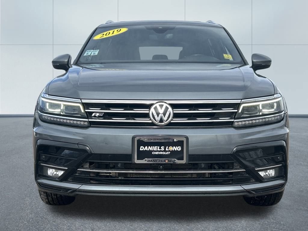 Used 2019 Volkswagen Tiguan SEL Premium R-Line w/ 3rd Row Seat Package image 3