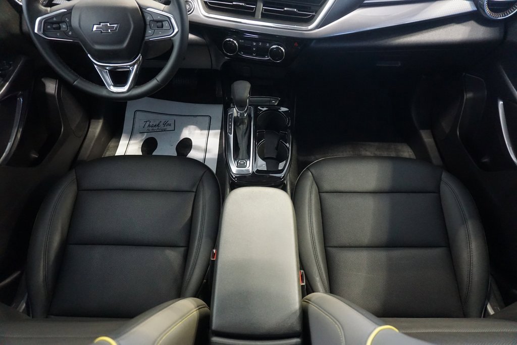 Used 2025 Chevrolet Trax ACTIV w/ Sunroof Package image 31
