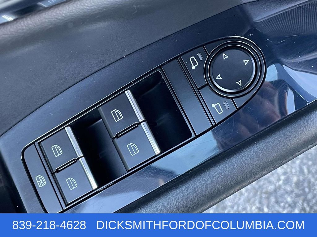 Used 2019 MAZDA MAZDA3 Hatchback image 17