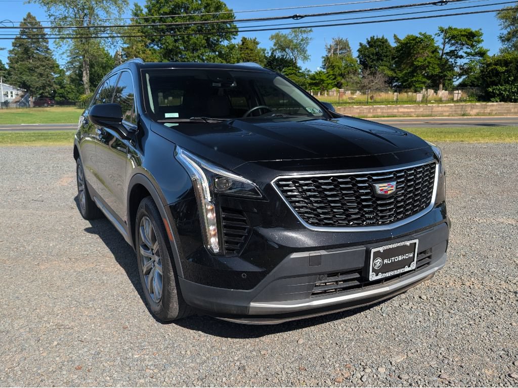 Used 2020 Cadillac XT4 Premium Luxury w/ Driver Awareness Package FWD image 3
