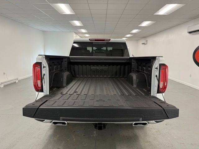New 2026 GMC Sierra 1500 SLT w/ SLT Premium Plus Package image 8