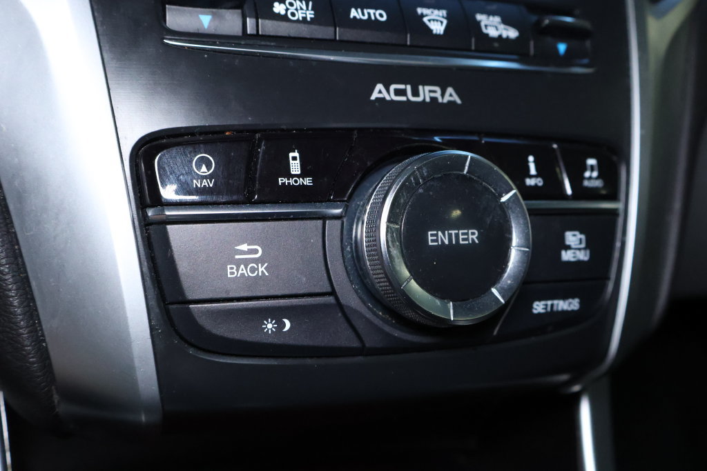Used 2016 Acura TLX w/ Technology Package FWD image 31