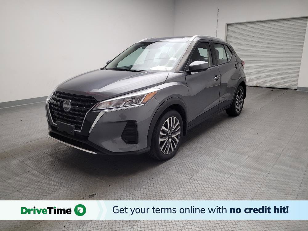 Used 2023 Nissan Kicks SV
