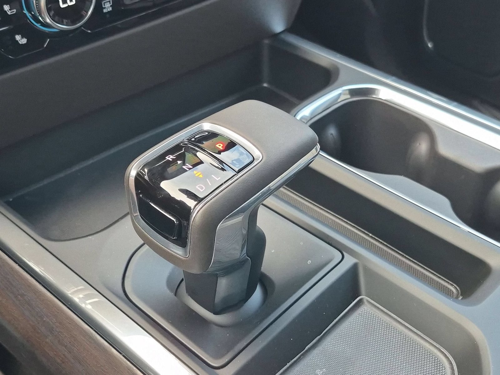 New 2026 GMC Sierra 1500 SLT AWD/4WD image 22
