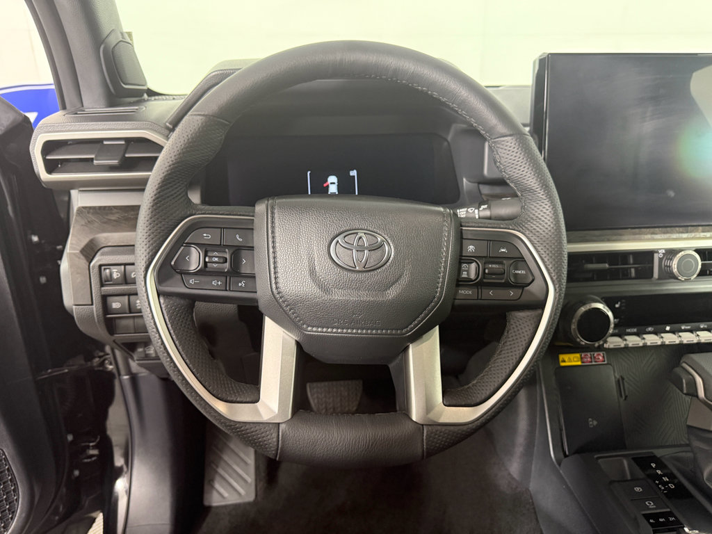 Used 2025 Toyota Tacoma Limited image 23