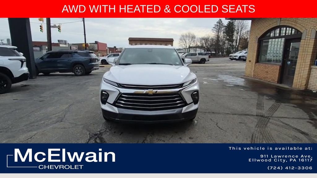 Used 2025 Chevrolet Blazer Premier w/ Driver Confidence II Package image 4