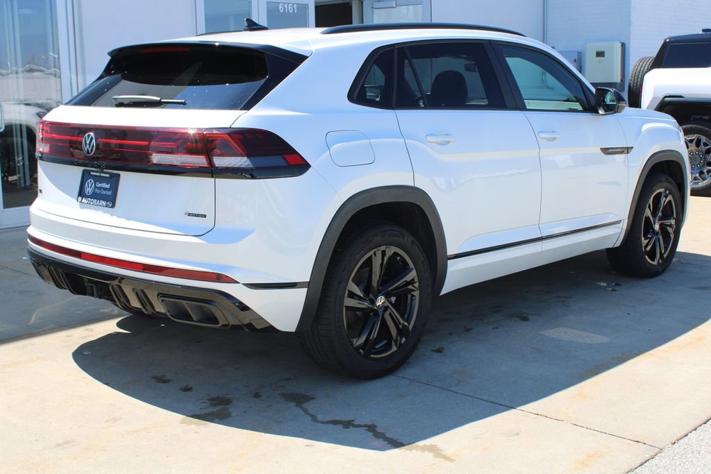 Certified 2025 Volkswagen Atlas Cross Sport SEL R-Line AWD/4WD image 6