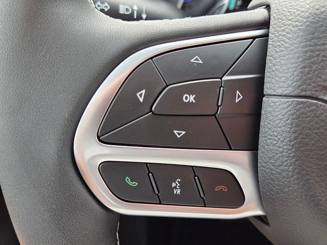Certified 2027 Chrysler Pacifica Select FWD image 34