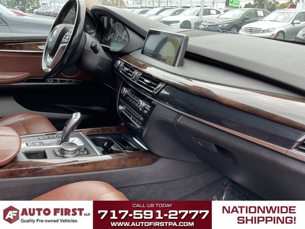 Used 2015 BMW X5 xDrive35d w/ Premium Package AWD/4WD image 15