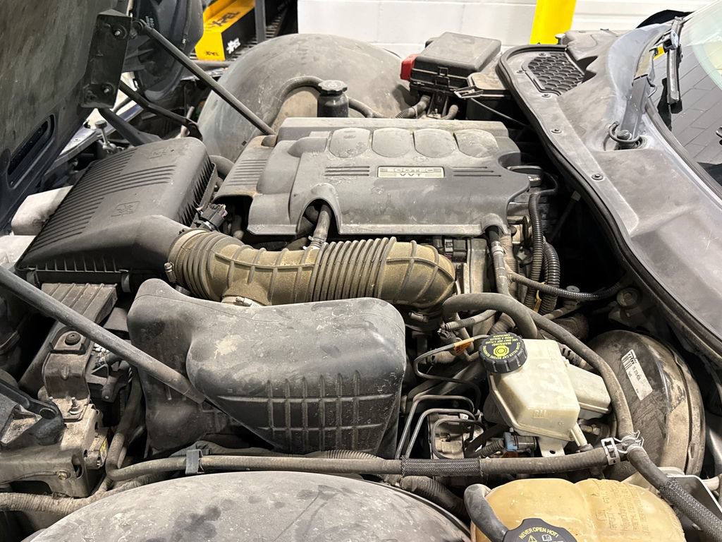 Used 2006 Pontiac Solstice Convertible w/ Premium Package RWD image 7