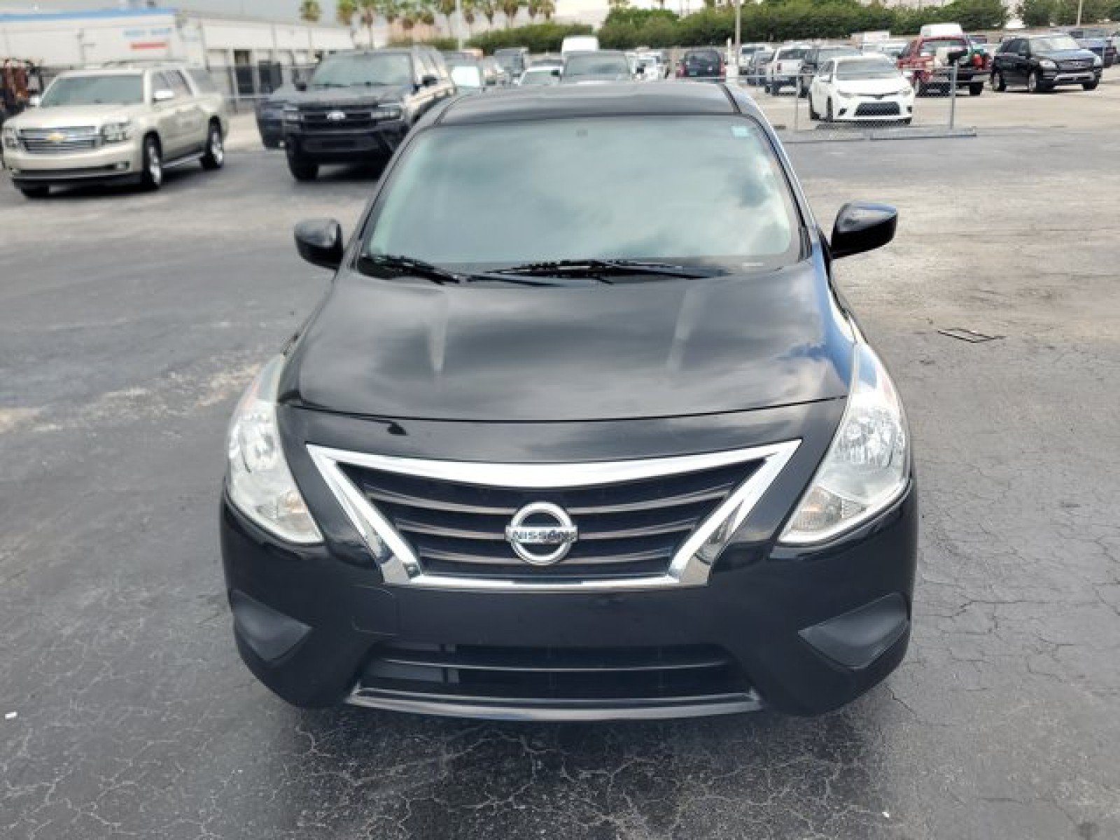 Used 2017 Nissan Versa SV FWD video 2