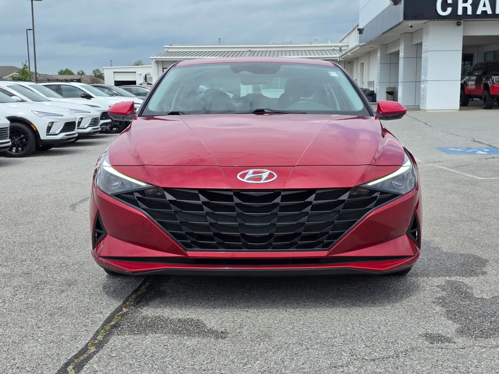 Used 2021 Hyundai Elantra SEL image 2