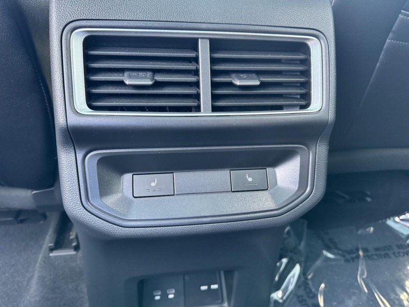 Used 2024 Volkswagen Atlas Cross Sport SEL Premium R-Line AWD/4WD image 12