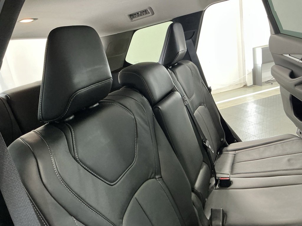 Used 2025 INFINITI QX60 Pure image 24