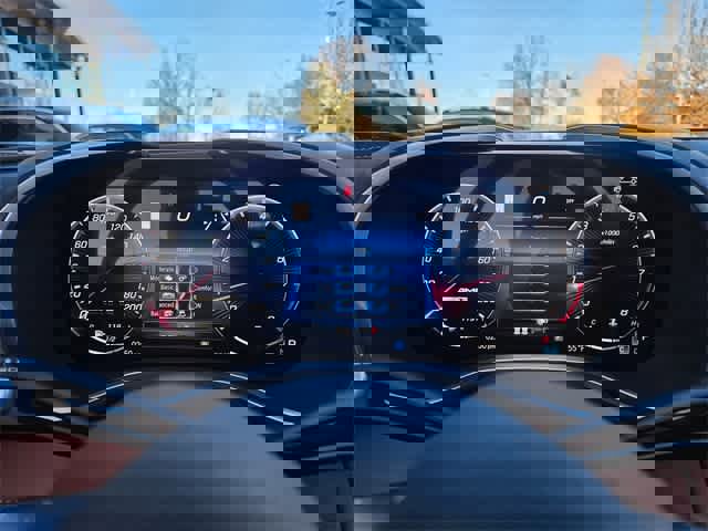 Used 2023 Mercedes-Benz SL 55 AMG 4MATIC image 33