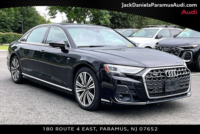 Used 2022 Audi A8 L 3.0T AWD/4WD image 9