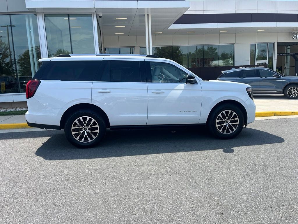 Certified 2025 Ford Expedition Platinum AWD/4WD image 10