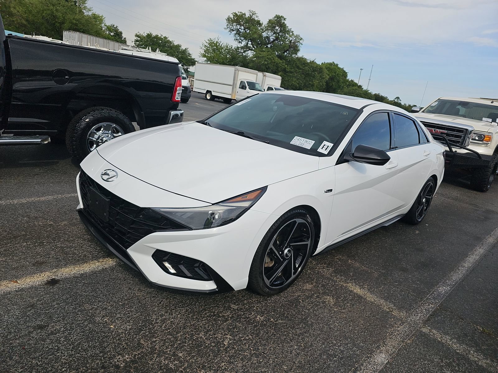 Used 2022 Hyundai Elantra N Line w/ Preferred Accessory Package FWD video 2