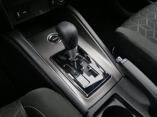 Used 2024 Mitsubishi Outlander Sport ES AWD/4WD image 25