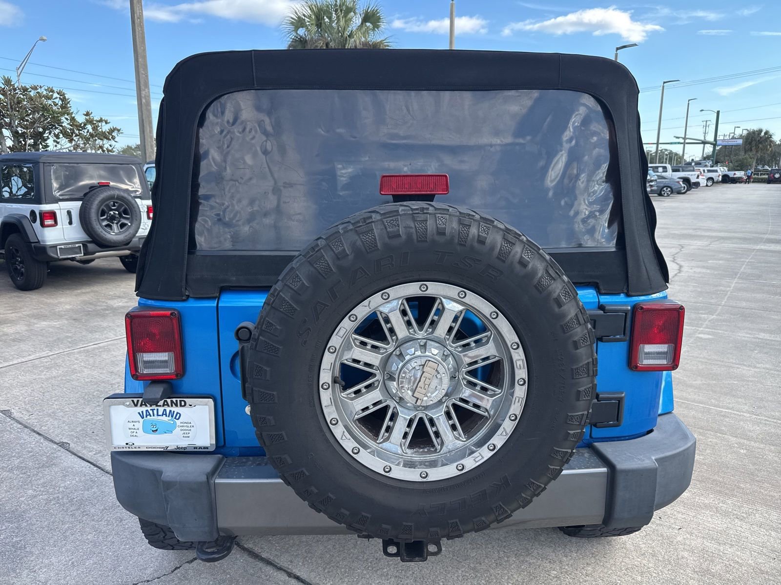 Used 2014 Jeep Wrangler Unlimited Sport image 7