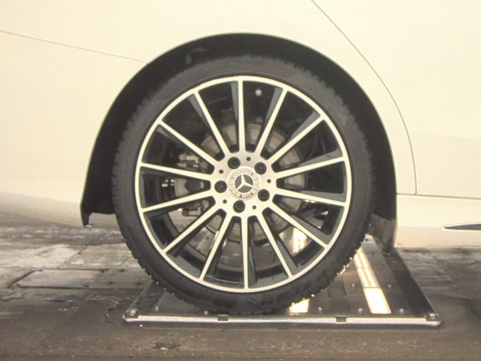 Used 2021 Mercedes-Benz C 300 Sedan image 9