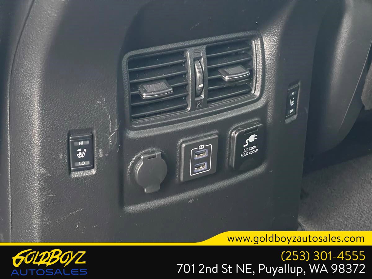 Used 2019 Nissan Titan PRO-4X AWD/4WD image 16