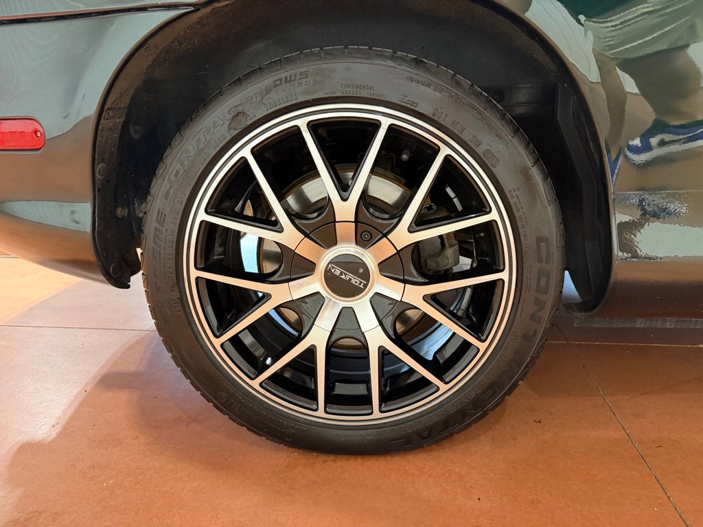 Used 2001 MAZDA MX-5 Miata RWD image 16